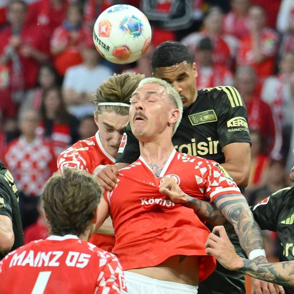 Die ersten drei Punkte unter Eta: Tennisbälle und historischer Sieg – Union Berlin gewinnt mit 3:1 in Mainz