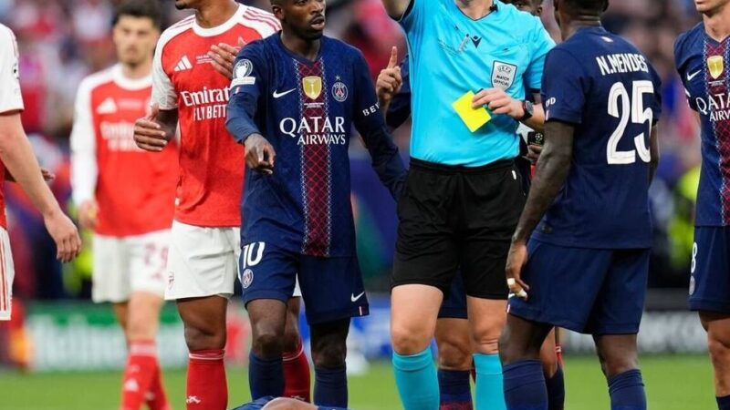 Viel Los im Champions-League-Finale: Fan-Wut und viel Lob – der deutsche Schiedsrichter Siebert im Fokus