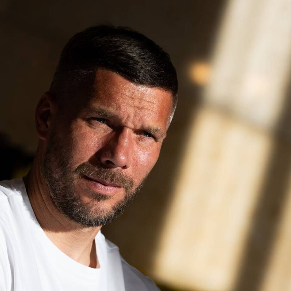 Górnik Zabrze in Weltmeister-Händen?: „Jetzt kaufe ich den Rest“ – Podolski will seinen Klub ganz übernehmen