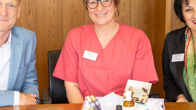 Expertin am Krankenhaus Bethanien Moers:  „Ich will das Thema Aromapflege entstauben“