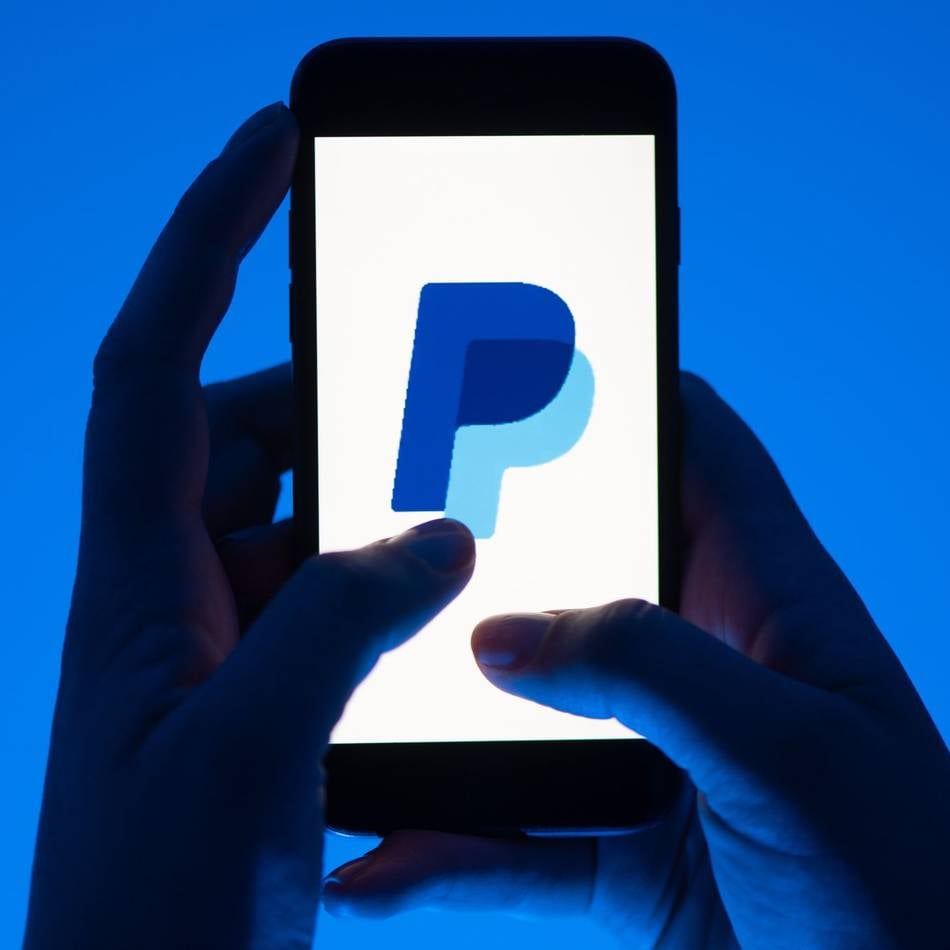Mann aus Aldekerk betrogen: Mieser Trick mit Paypal – Betrüger legt 76-Jährigen rein