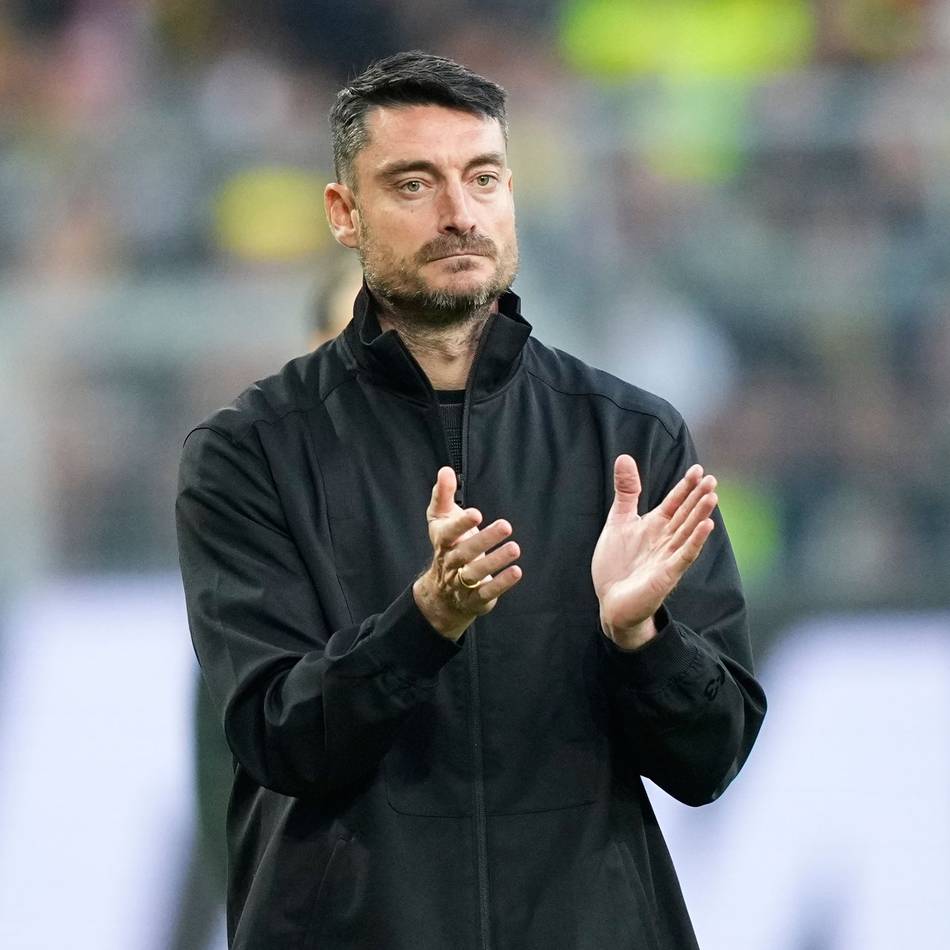 Trotz nächster Niederlage: „Ich brauche Vertrauen“ – Riera bleibt vorerst Trainer in Frankfurt