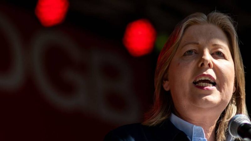 Protest gegen Reform: Unbekannte beschmieren Wahlkreisbüro von Bärbel Bas