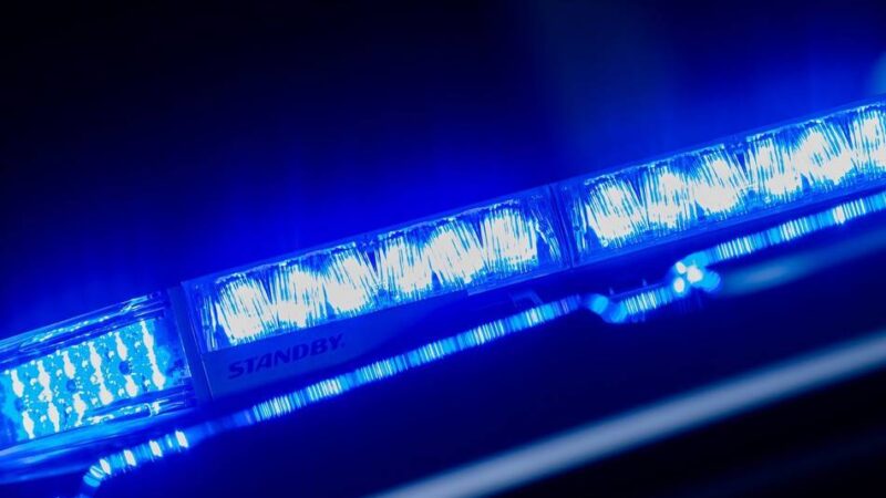 Einsatz in Mönchengladbach: Streit auf Trödelmarkt eskaliert – Mann in Polizeigewahrsam