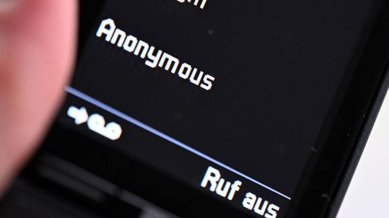 Kriminalität in Mettmann: Falscher Bankmitarbeiter betrügt 48-Jährigen