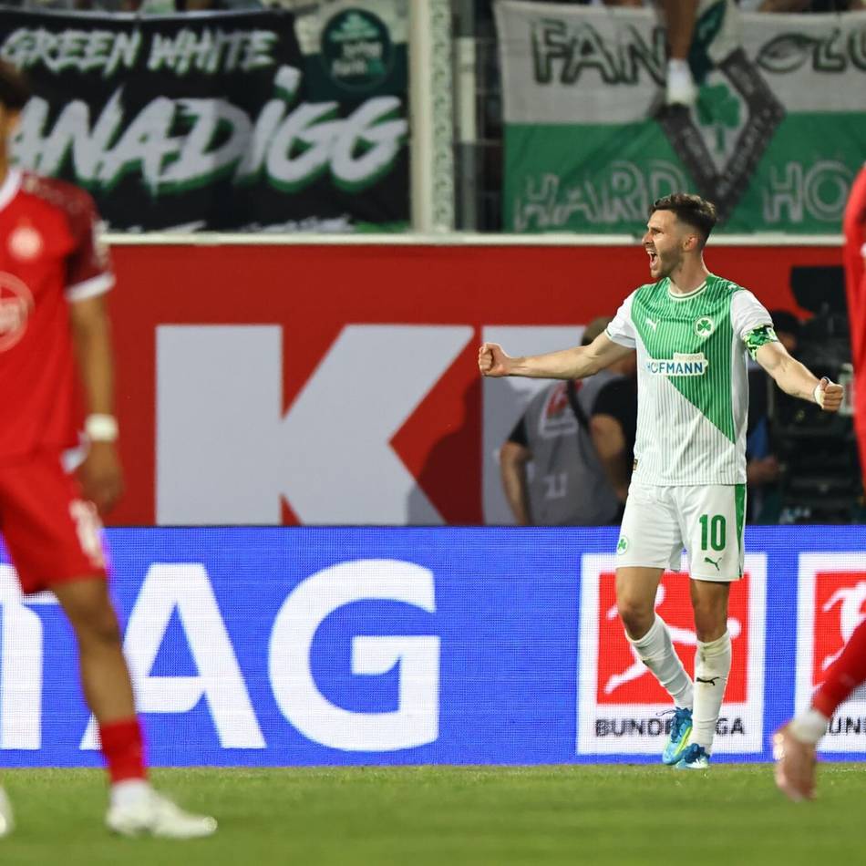RWE vergibt Aufstieg: Drama am Ronhof – Fürth dreht Partie und bleibt zweitklassig