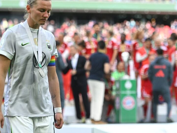 Popp nimmt emotionalen Abschied: „Wenn wir vom Top-Top-Weg ausgehen, bin ich vielleicht in zwei Jahren wieder da“