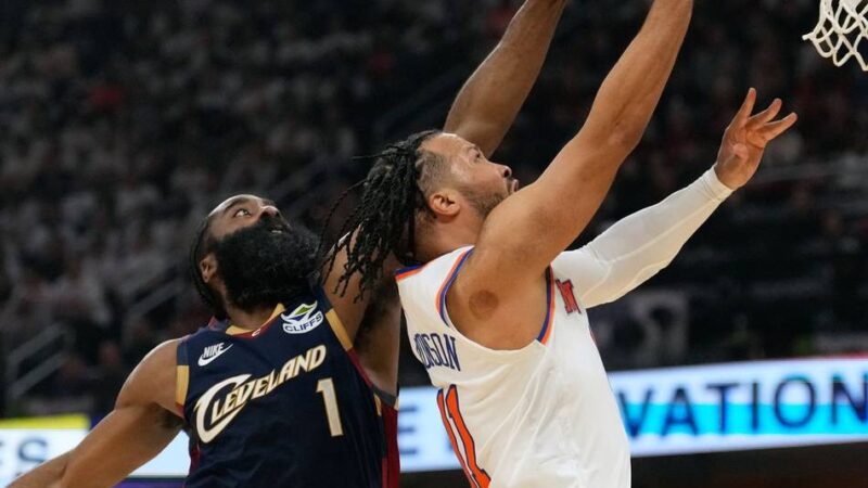 Basketball: Dritte Niederlage: Schröders Cavs in NBA-Playoffs vor Aus