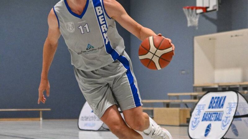 Oberliga-Basketball: Julius Jussef spielt sich in Rheinberg in den Vordergrund