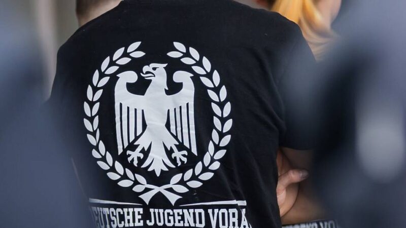 Razzia auch im Kreis Mettmann: Rechtsextreme Vereinigung – Wohnung von mutmaßlichem Rädelsführer durchsucht