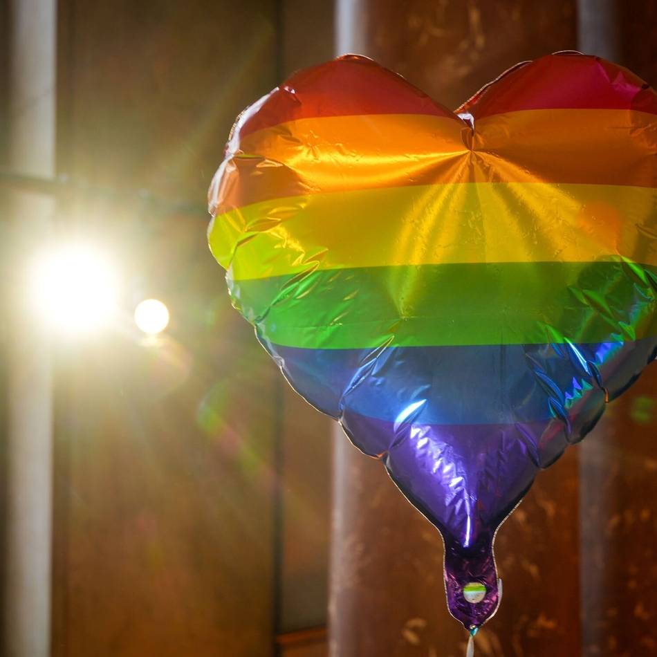 Antrag von Die Partei und Die Linke: Keine Regenbogen-Fußmatten im Dormagener Rathaus
