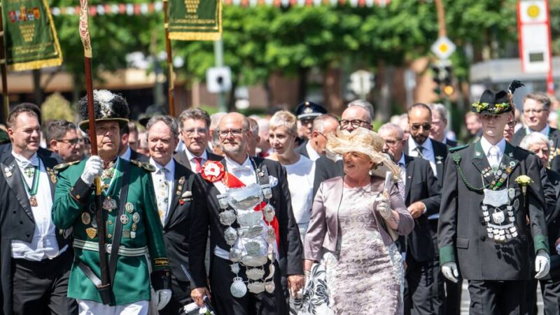 Die Furth feiert: Zwischen Kirmes-Spaß und Schützen-Romantik