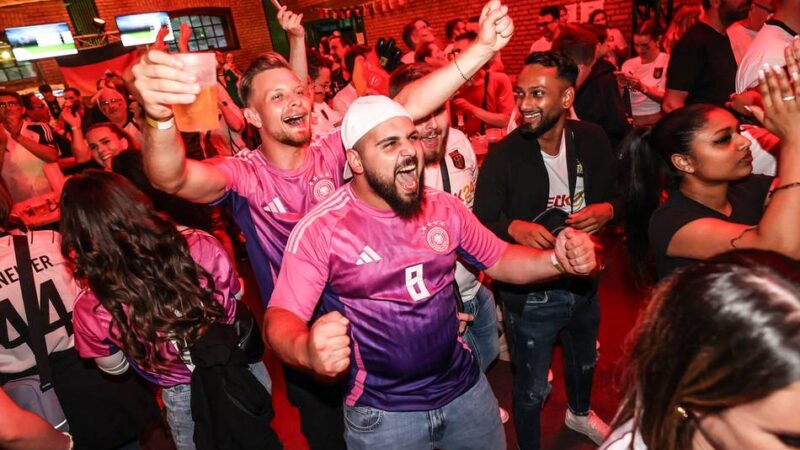 Public Viewing in Grevenbroich: Wirte noch unentschlossen – „Die Zeiten vom deutschen Sommermärchen sind vorbei“