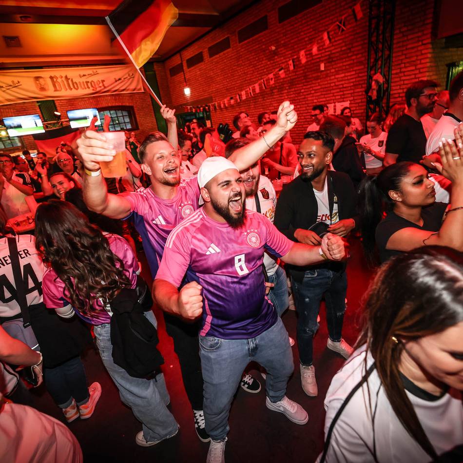Public Viewing in Grevenbroich: Wirte noch unentschlossen – „Die Zeiten vom deutschen Sommermärchen sind vorbei“