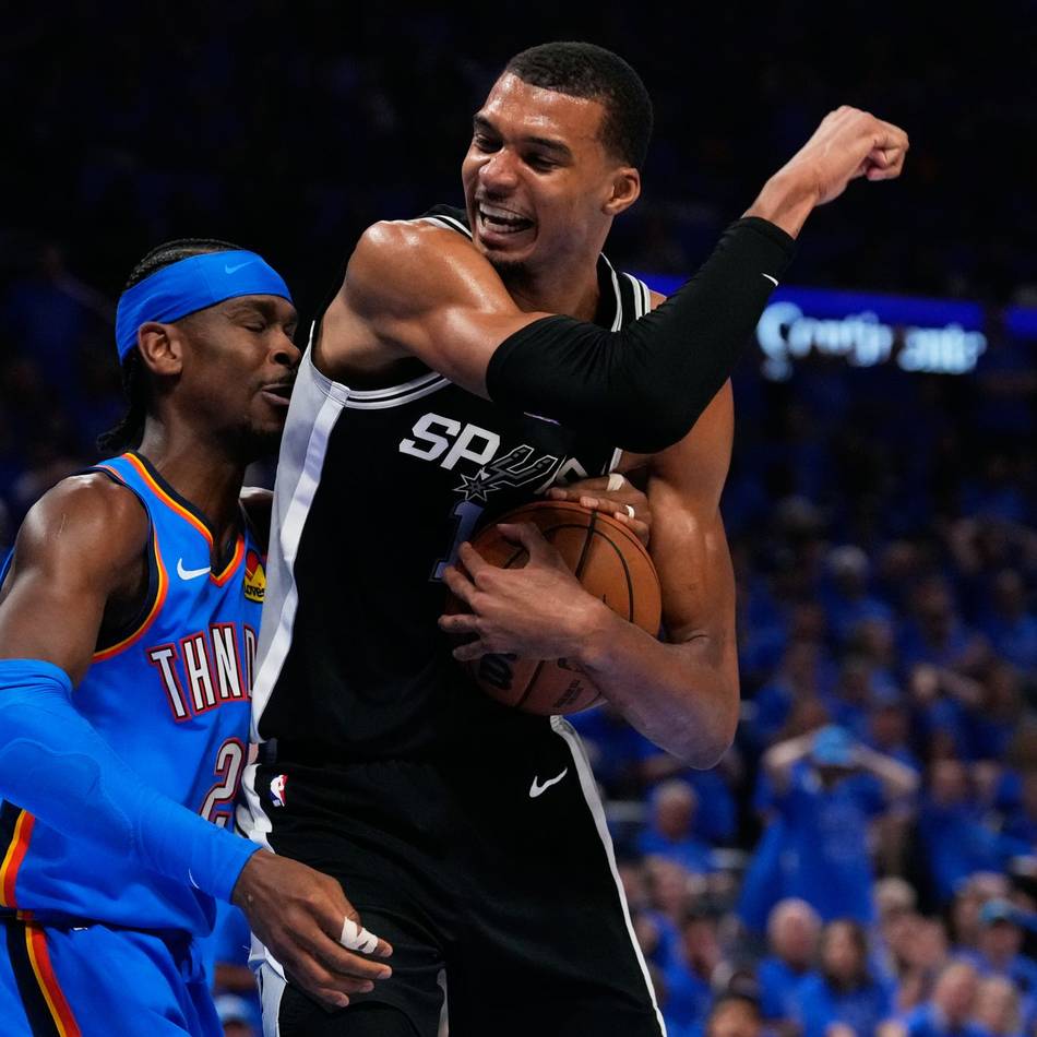 NBA: Wembanyama führt Spurs zum Auftaktsieg – Gilgeous-Alexander erhält MVP-Trophäe