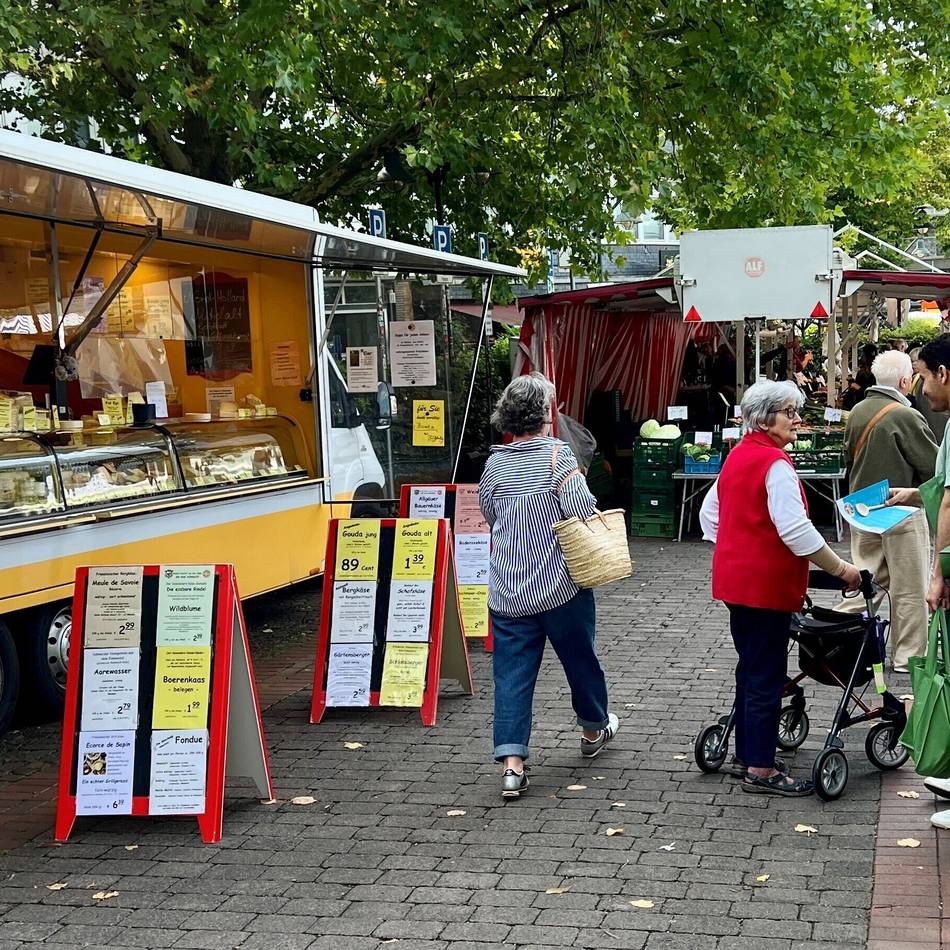 Wegen Christi Himmelfahrt: Opladener Wochenmarkt in Leverkusen findet erst Freitag statt