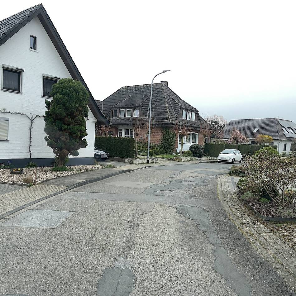 Straßenbau in Alpen: Vier kaputte Straßen werden für 4,5 Millionen Euro saniert