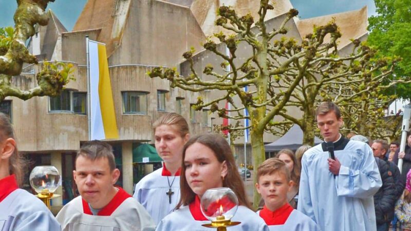 Sinkendes Budget, Kostensteigerungen und Defizite bei den katholischen Friedhöfen in Neviges: Pfarrei macht sich Gedanken um Finanzen