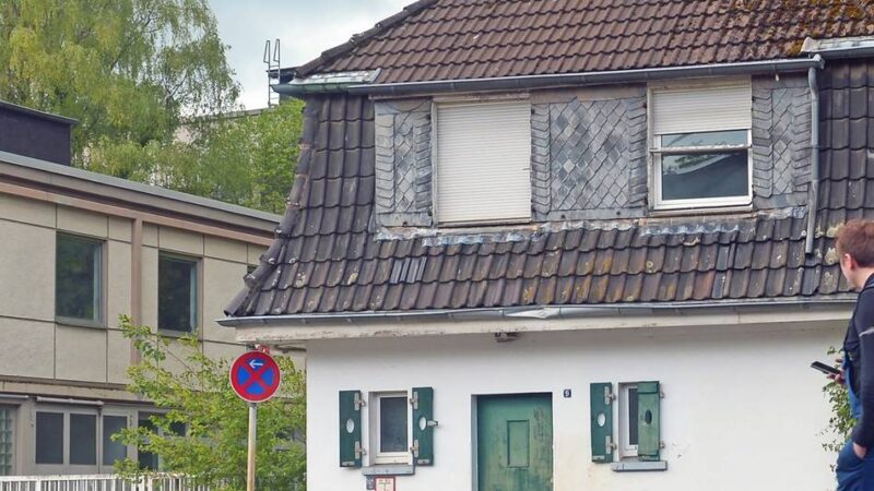 Im Bezirksausschuss stellte die Verwaltung weitere Schritte zur Nevigeser Stadtentwicklung vor: Offenlegung des Baches kommt gut an – altes Pförtnerhaus wird deshalb abgerissen