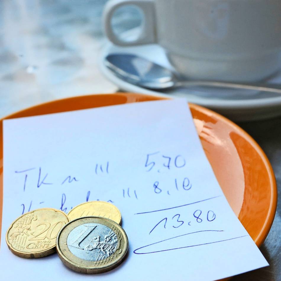 Gewerkschaft gibt Tipps zum Tip: „Stimmt so“ wird in der Gastronomie gerne gehört