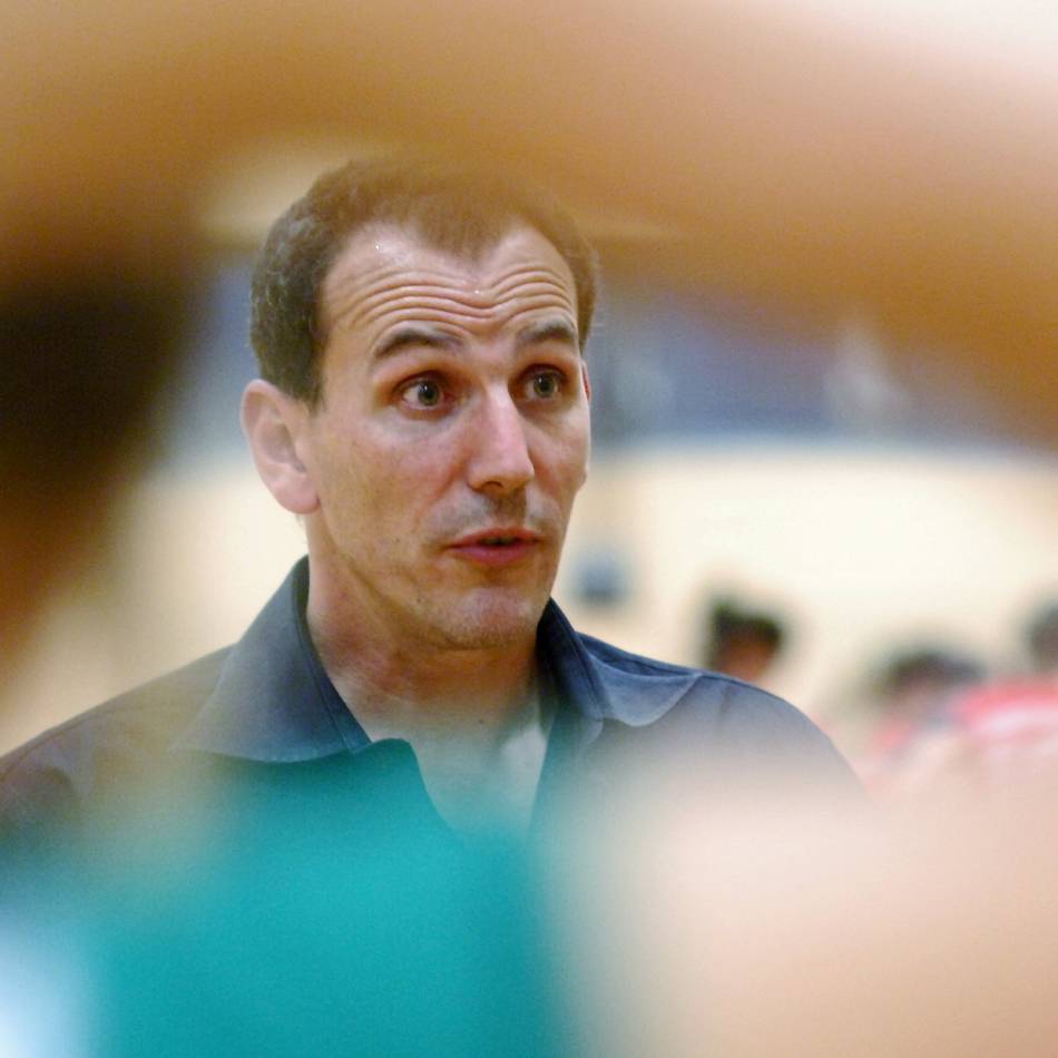Andreas Mehren startet mit Tusas Volleyballerinnen noch einmal durch
: Mit 150 Puls an der Seitenlinie