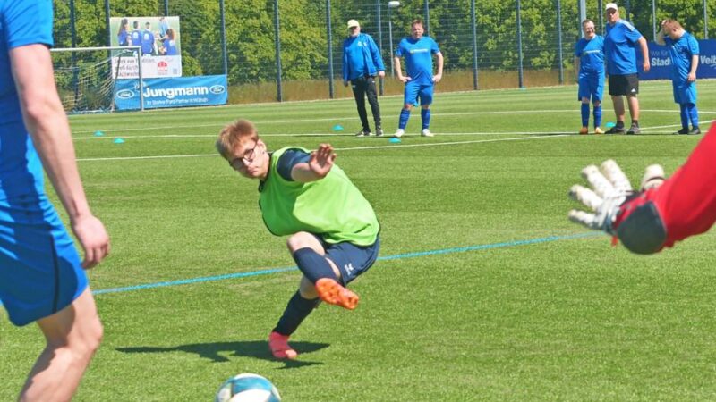 Der Stadt-Sport-Bund Velbert ist mit der Resonanz für die Großveranstaltung sehr zufrieden: Sportfest brachte Menschen mit und ohne Behinderung spielend zusammen