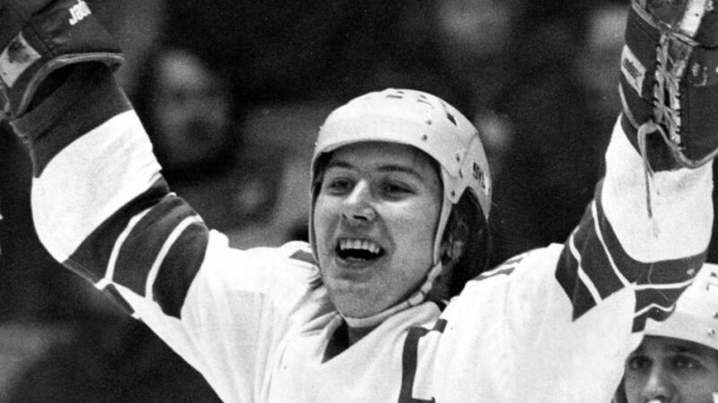 Ehrung für Krefelder Eishockey-Legende: CDU und SPD wollen Lothar-Kremershof-Platz