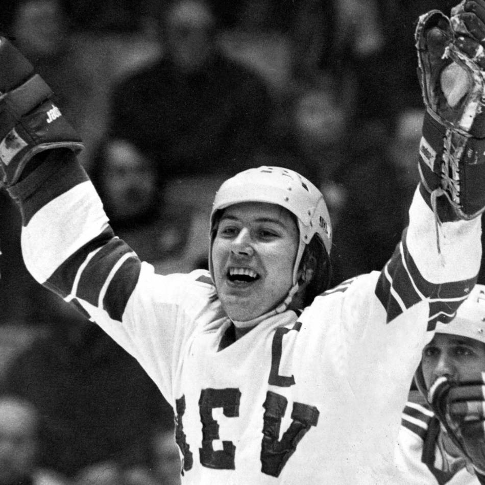 Ehrung für Krefelder Eishockey-Legende: CDU und SPD wollen Lothar-Kremershof-Platz