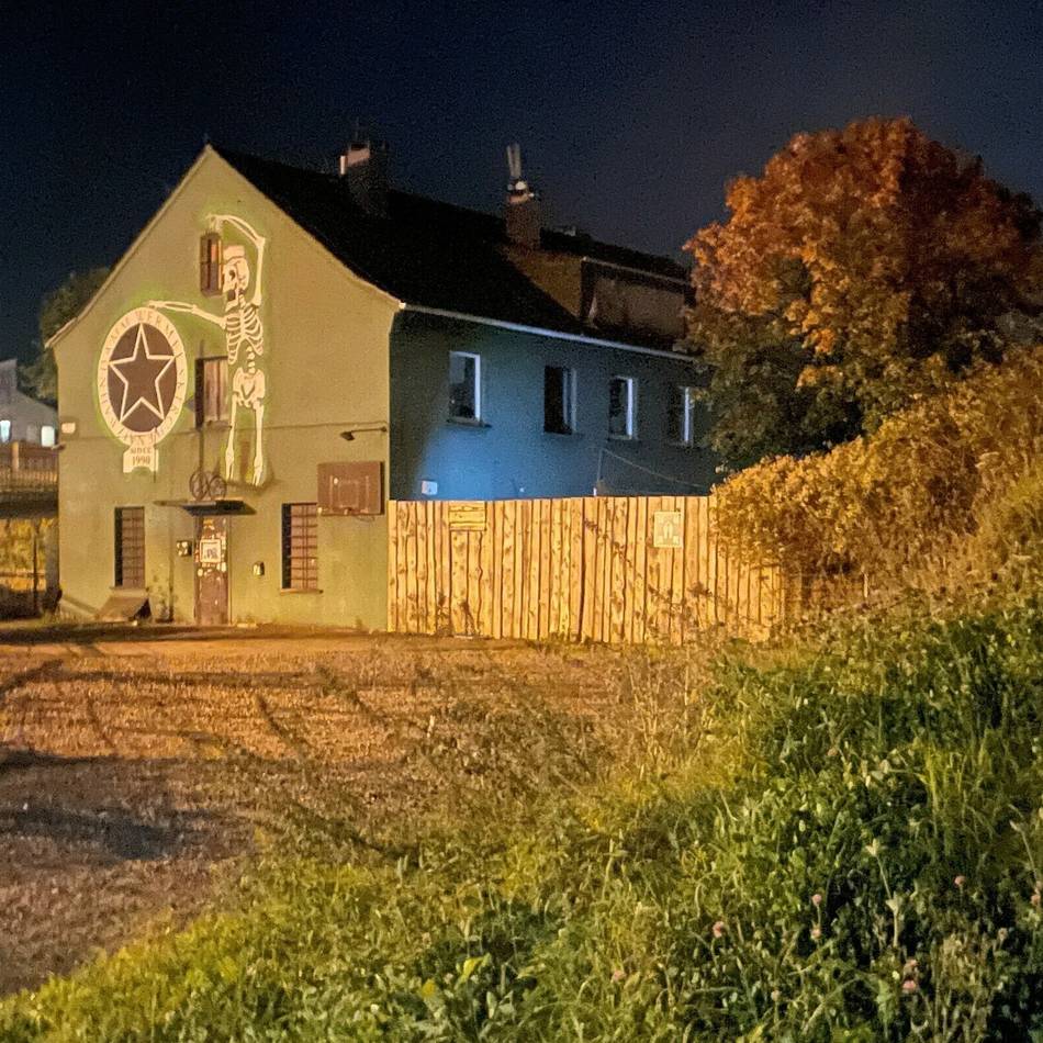 Angriff vor Wermelskirchener Jugendzentrum: „Eine neue Ebene rechter Gewalt in unserer Stadt“