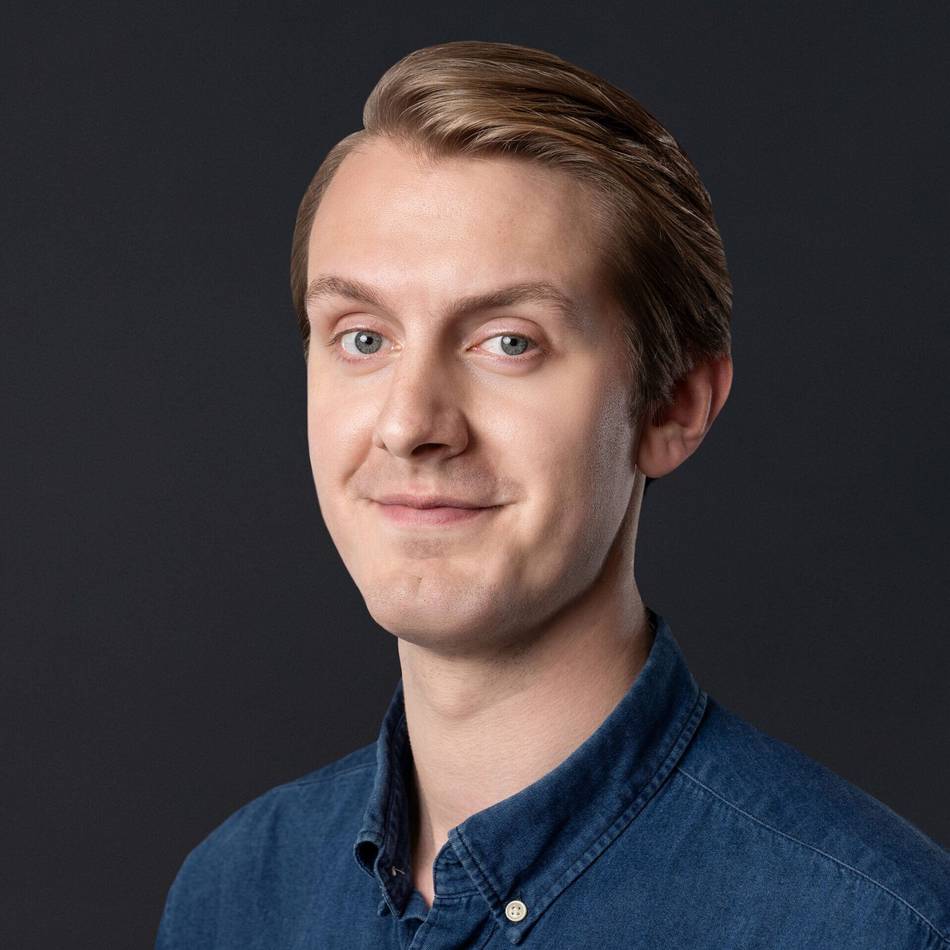 Kultur in Meerbusch: Jonas Greiner unterhält mit Kabarett „Auf Augenhöhe“