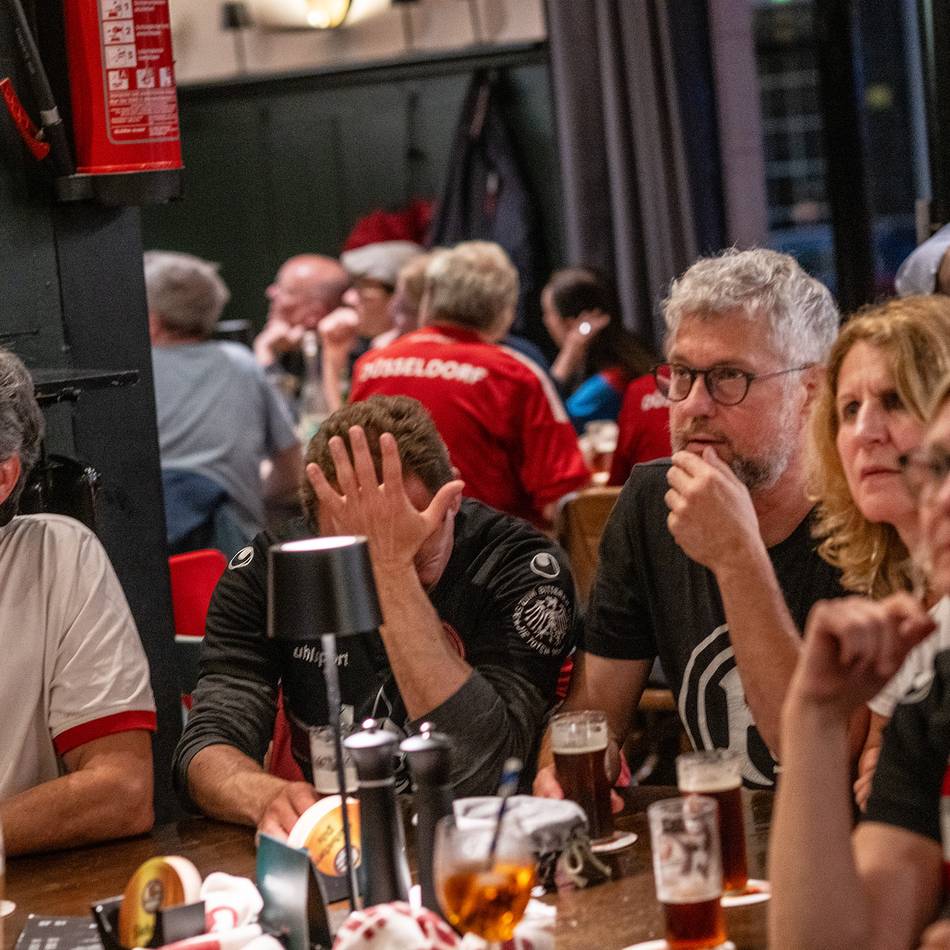 Abstiegskampf am Sonntag: Fürth gegen Fortuna – Wo Fans heute das Spiel in Düsseldorf schauen können