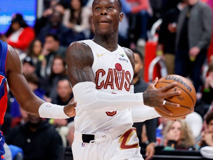 Basketball: Erster Auswärtssieg: Schröder mit Cavs auf Halbfinalkurs