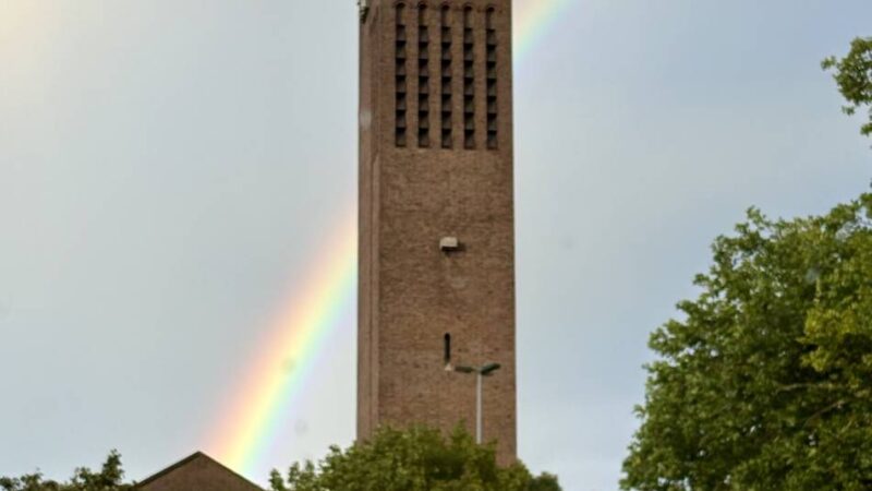Stadtteilfest in Düsseldorf : Mörsenbroich feiert mit Livemusik und Hüpfburg