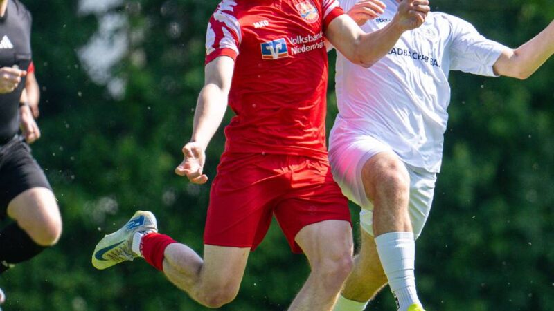 SVS baut Serie in der Oberliga aus: Niklas Binn ist in Jüchen Sonsbecks Matchwinner