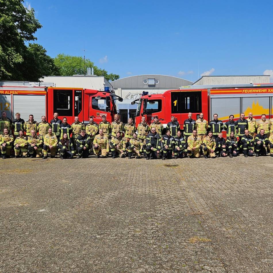 Prüfung bestanden: Verstärkung für die Feuerwehren in Alpen, Sonsbeck und Xanten
