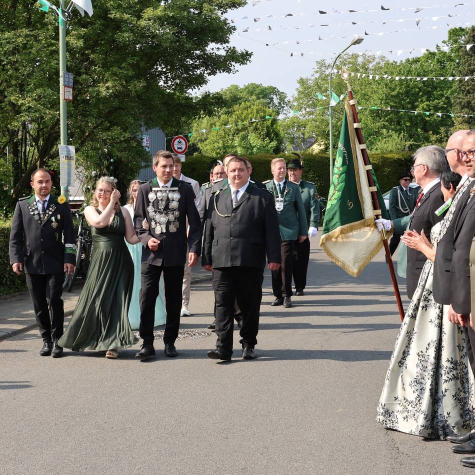 Jubiläumskirmes: Kirmesgesellschaft Münchrath feiert 100-jähriges Jubiläum