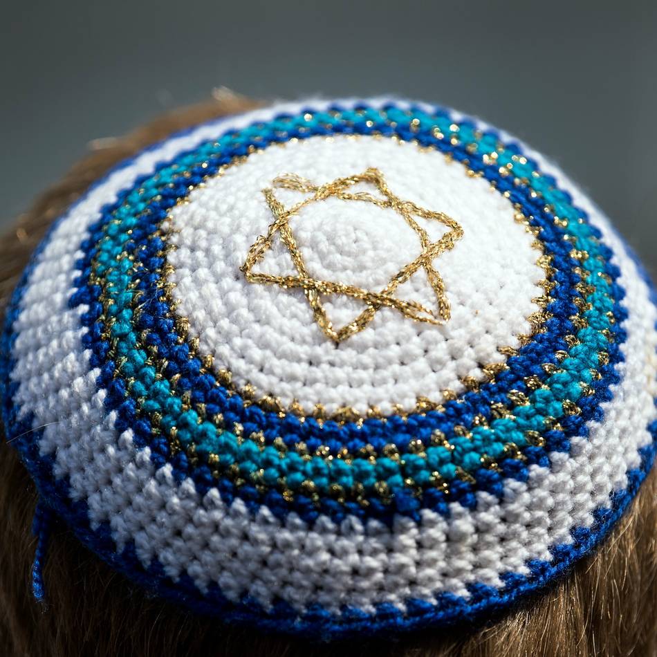 Kostenlose Installation: Neue Ausstellung – befeuern Medien Antisemitismus?