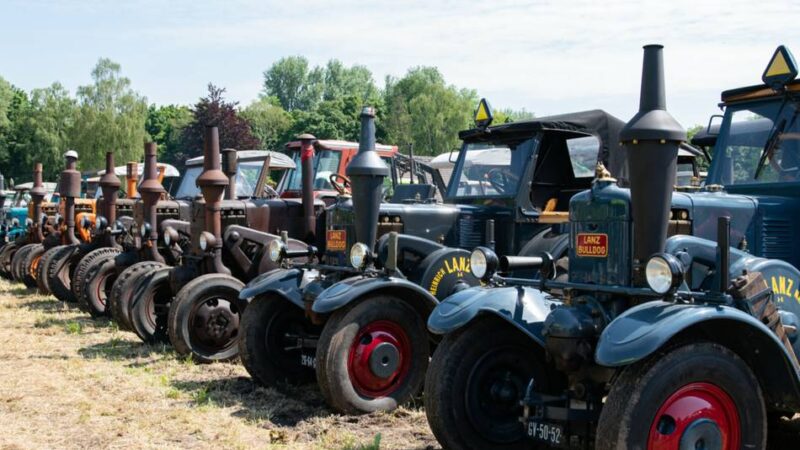 Pfingsten 2026 in Kranenburg: Oldtimer-Treckertreffen lockt mit Äpfeln und Attraktionen