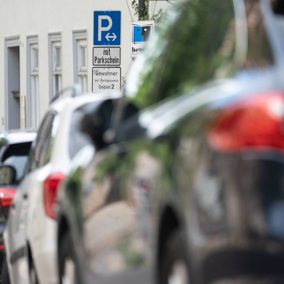 Parken in Düsseldorf: Bilk soll drei neue Bewohnerparkgebiete auf einmal bekommen