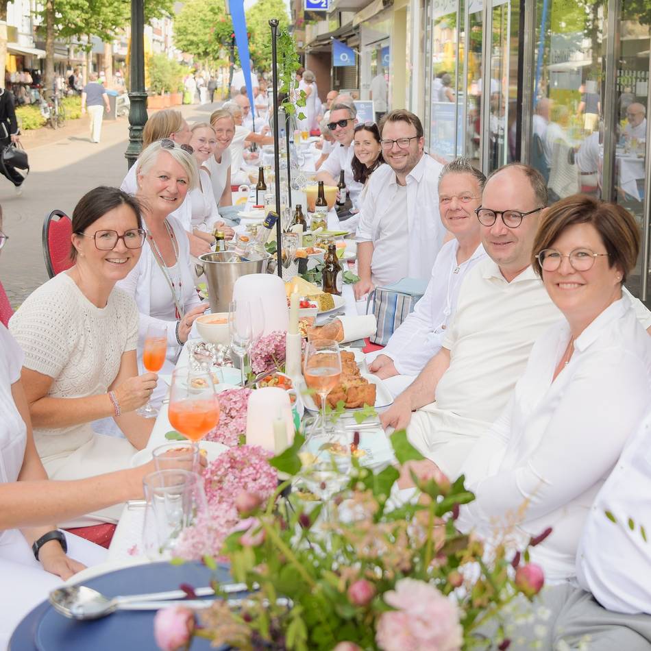 Festlicher Abend in Weiß: Gocher „White Table Dinner“ geht in die zweite Runde