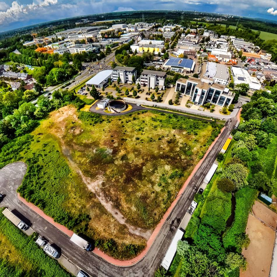 Innovationscampus Langenfeld: Tecklenburg gewinnt vor Gericht – Kaufvertrag besteht fort