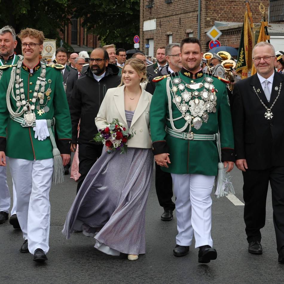Schützenfest des BSV: Neukirchen feiert mit zwei neuen Zügen und jungem Königspaar