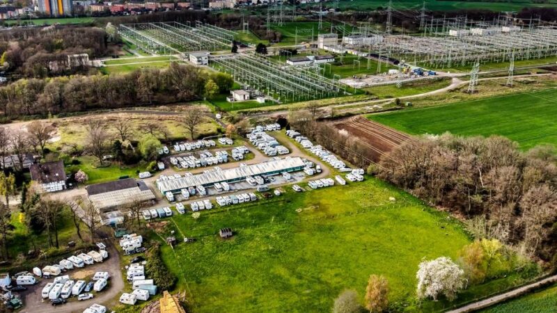 Stadtentwicklung Langenfeld: Zwei Firmen wollen riesige Batteriespeicher in Reusrath bauen