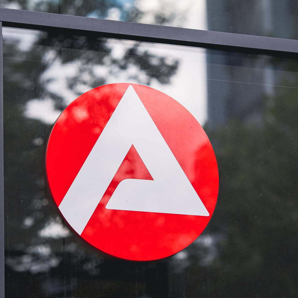 Wermelskirchen unter Kreisniveau : Arbeitsmarkt in Bewegung – trotz stabiler Quote