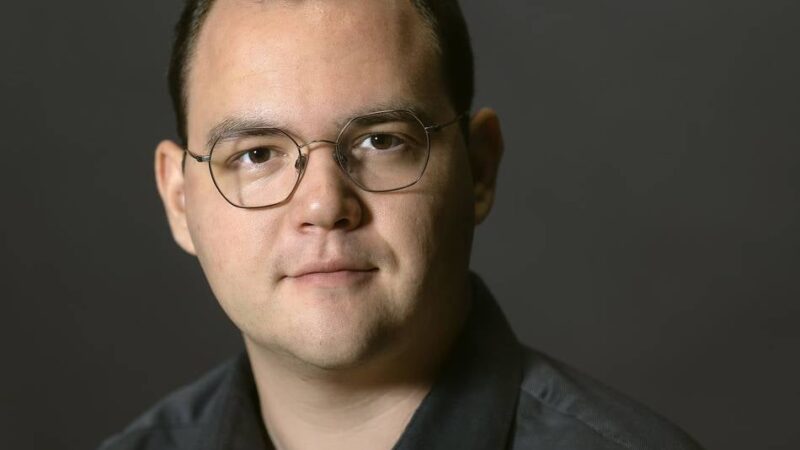 Als Korrepetitor am Theater Krefeld: Der Mann, der die Musik erklärt