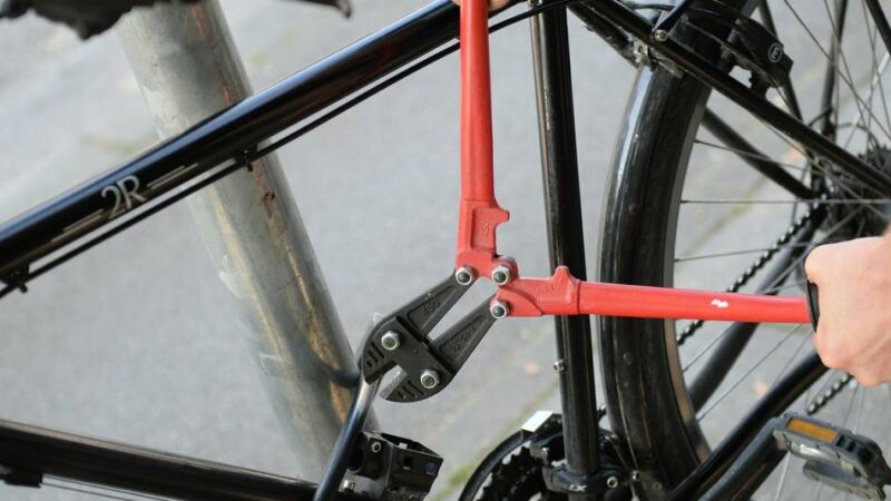 Fahrraddiebstahl & Co.: Polizei informiert auf Viersener Wochenmarkt