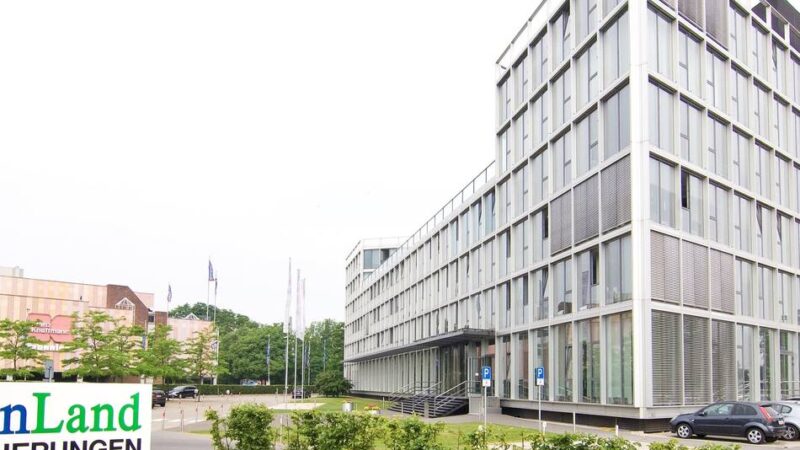 Konzern aus Neuss: Rheinland Versicherung legt Rekordsumme für Klimaschäden zurück