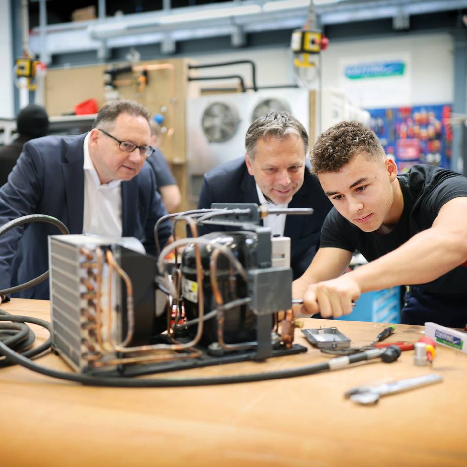 Azubi-Offensive Hilden: Hildener Firma zeigt, wie moderne Ausbildung funktioniert