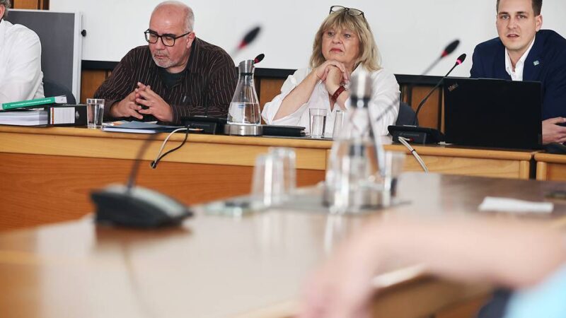 Finanzkrise in Mettmann: Selbst ein Kahlschlag würde das Defizit nicht decken