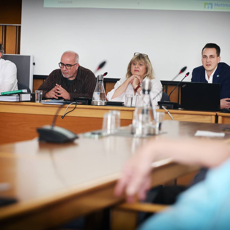 Finanzkrise in Mettmann: Selbst ein Kahlschlag würde das Defizit nicht decken